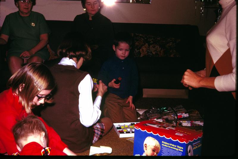 Christmas 1969, 1970, Halloween 1969 3200dpi 071.jpg - Xmas 1970